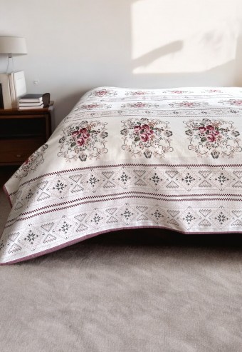 Alla Turca Çift Kişilik Kanaviçe Desenli Pike – Gül Kurusu | 200x240 cm | %100 Pamuk
