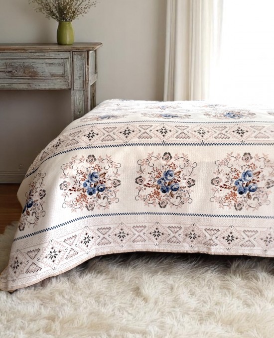 Alla Turca Çift Kişilik Kanaviçe Desenli Pike – İndigo | 200x240 cm | %100 Pamuk Alla Turca Çift Kişilik Kanaviçe Desenli Pike – İndigo | 200x240 cm | %100 Pamuk
