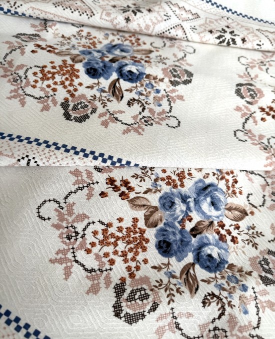 Alla Turca Çift Kişilik Kanaviçe Desenli Pike – İndigo | 200x240 cm | %100 Pamuk Alla Turca Çift Kişilik Kanaviçe Desenli Pike – İndigo | 200x240 cm | %100 Pamuk